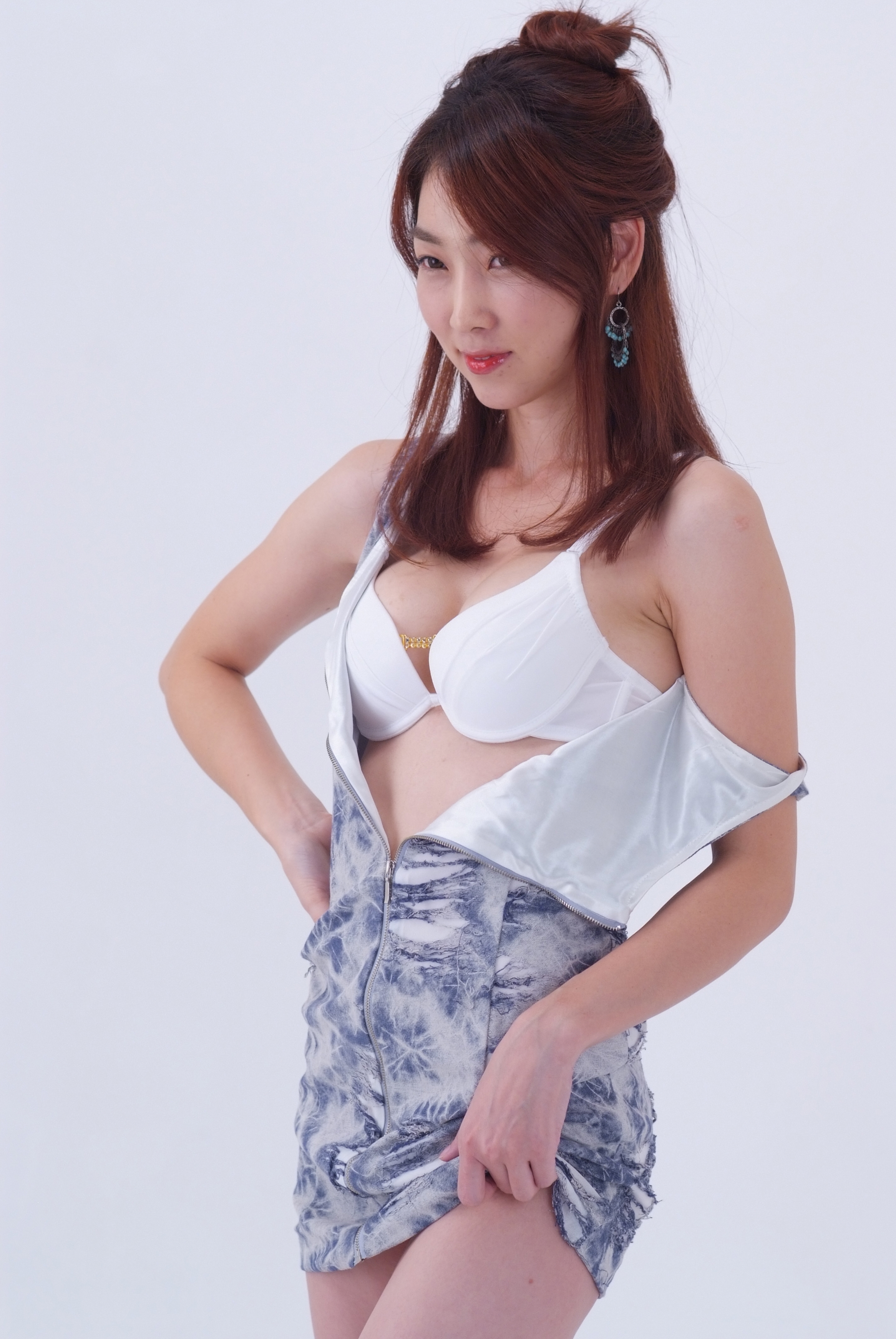 미분류 / 출사 혜령_5.86G_2,378장 속옷쇼핑몰